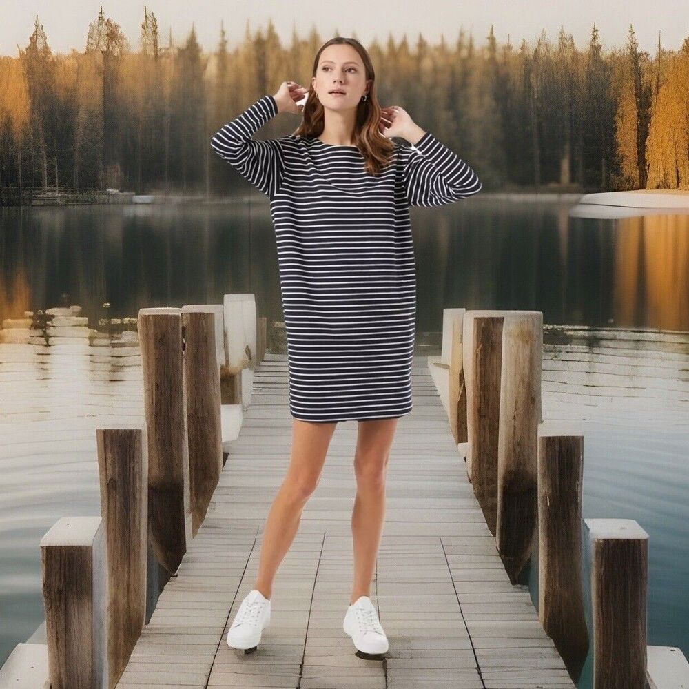 Women’s Basic H&M striped Bodycon Comfy Tshirt dress - size L